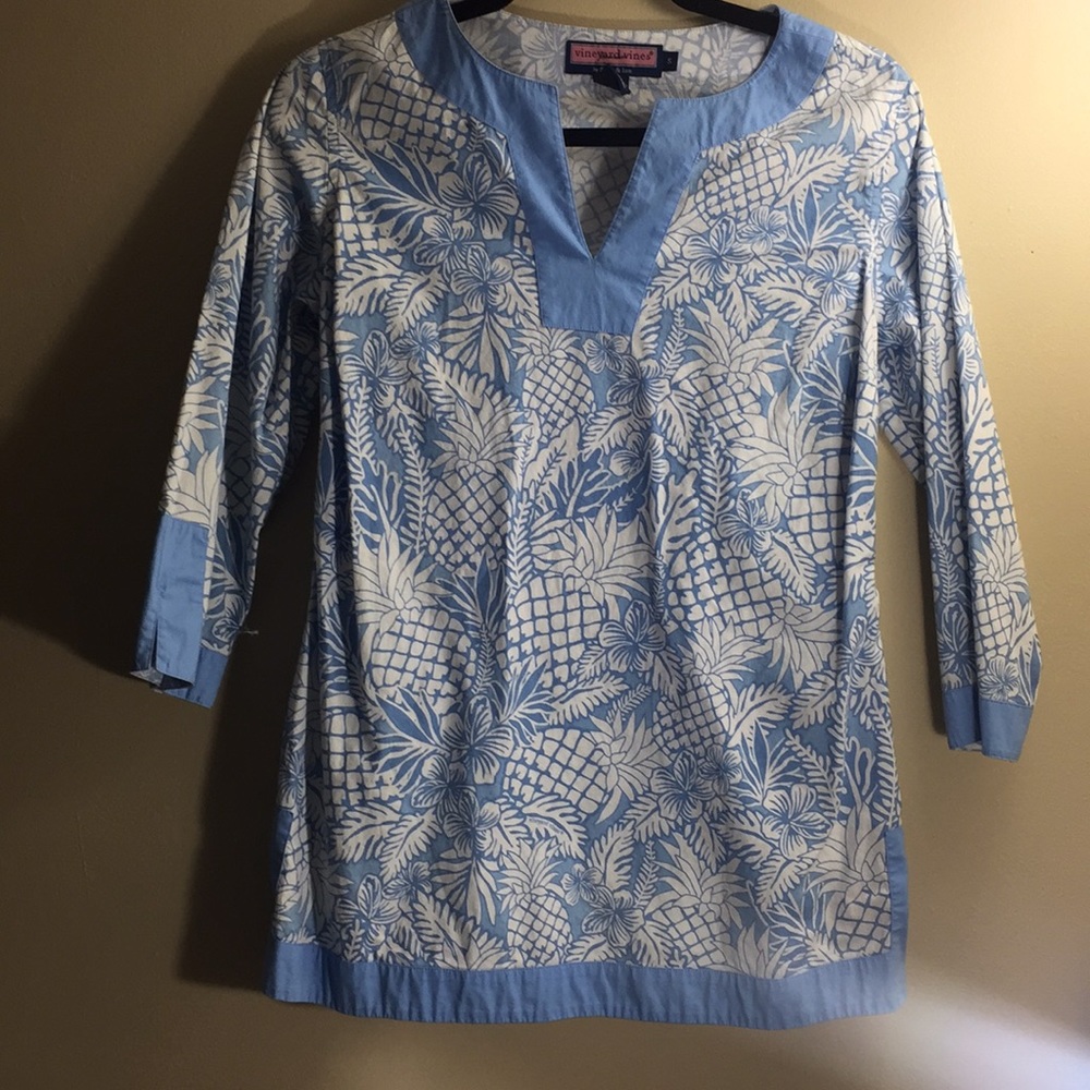 Vineyard Vines tunic beach cover-up